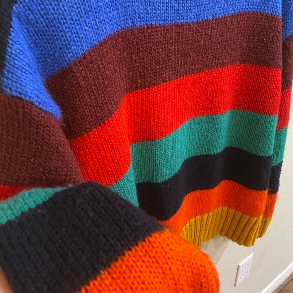 ❌SOLD ❌Urban Outfitters Rainbow Sweater - small - Picture 5 of 9